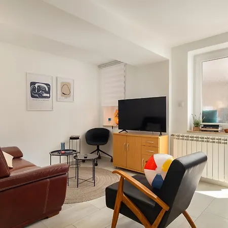 Apartament Olea *